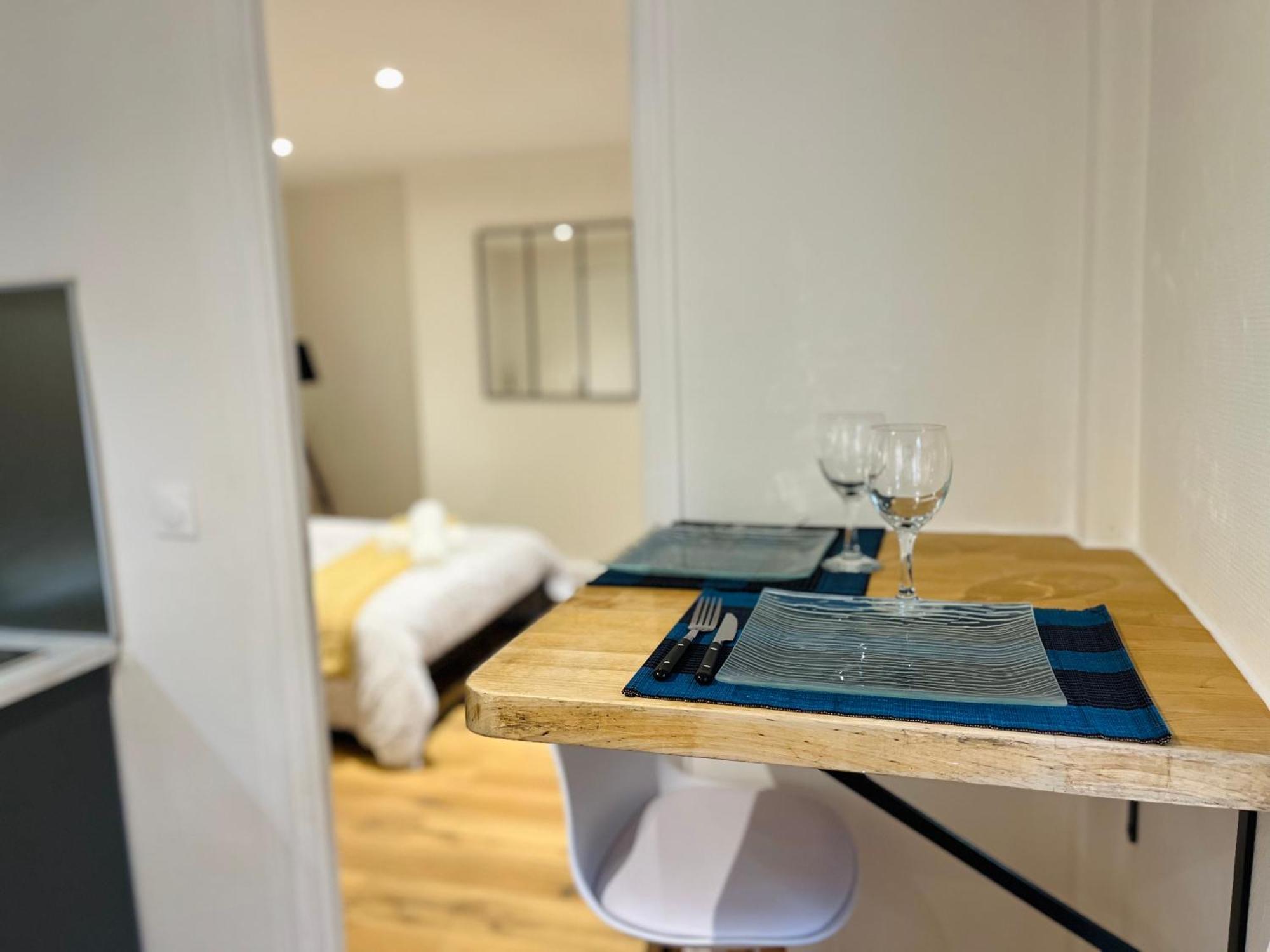 La Ruche Arrageoise - Parking Gratuit - Cozy - Grand Lit - Long Sejour Apartment Arras Bagian luar foto